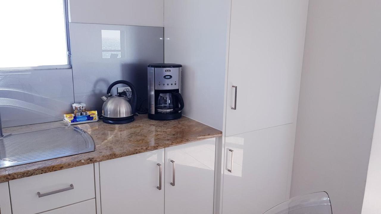 Acushla Accommodation Esplanade Living Self Check-In Self Check-Out West Beach Exterior foto